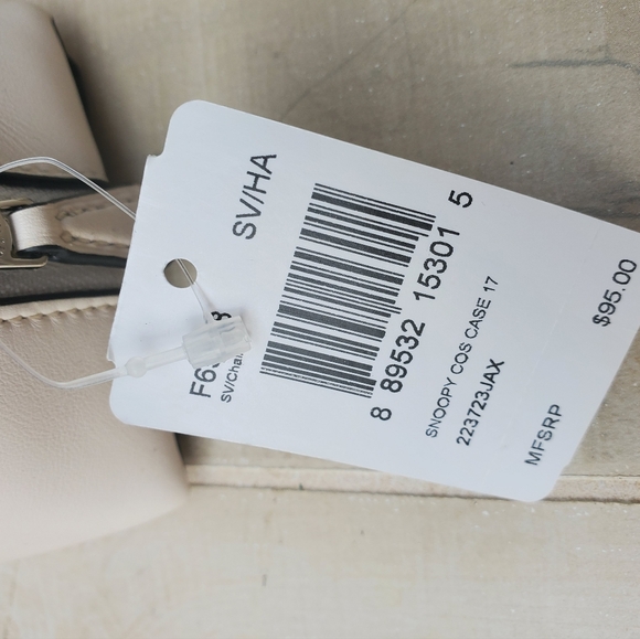 NWT COACH x SNOOPY cosmetic bag F65208 - Picture 8 of 9